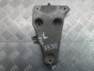 Кронштейн двигателя BMW 3-Series F30 - 2011-2016, 2.8 л, бензин, 6784823