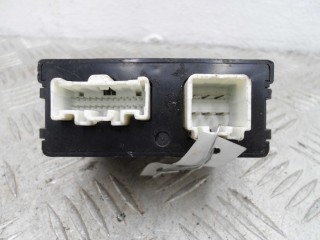 Блок управления, ориг. номер GJ6A675D0B, Mazda 6 2002-2005