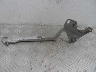 Петля капота правая, Chrysler 300M 1998-2004