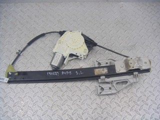 Стеклоподъемник задний левый Audi A4 2004-2009, седан, левый руль, 8K0959811A
