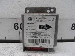 Блок управления подушек безопасности Opel Omega 1999-2004, 90492467