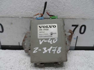 Блок управления центральным замком Volvo V40 1999-2002, 30618586