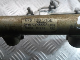 Топливная рампа, ориг. номер 079133316E, Audi Q7 2005-2009