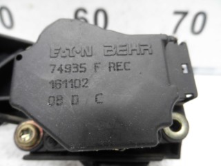 Моторчик заслонки печки, ориг. номер 74935F, 161102, Volvo V40 2002-2004