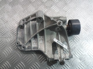 Кронштейн компрессора кондиционера BMW F82 - 2014-2017, 3.0 л, АКПП, 7585167