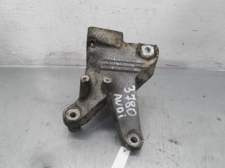 Кронштейн двигателя Audi A8 2002-2005, 4.0 л, дизель, 4E0199308
