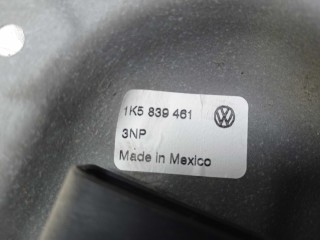 Стеклоподъемник задний левый, ориг. номер 1K5839401A, Volkswagen Jetta 2005-2010