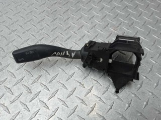 Переключатель подрулевой (стрекоза) Audi A4 1999-2001, 8E0953513