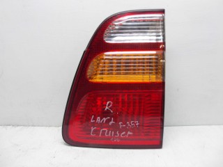 Фонарь крышки правый Toyota Land Cruiser 1999-2007