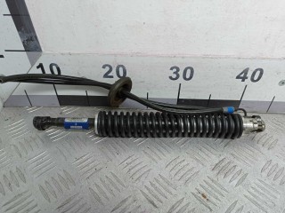 Амортизатор крышки багажника Volkswagen Touareg 2006-2010, внедорожник 5 дв., 7L6827611B