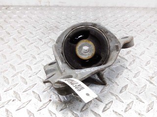 Кронштейн задней балки Chevrolet Cruze 2012-2016, седан, 23323795