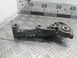 Кронштейн Chevrolet Cruze 2015-2023, седан, 39079594