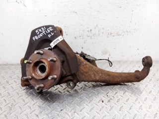 Кулак поворотный левый Nissan Frontier 2004-2010, полный привод