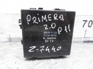 Блок управления Nissan Primera 1996-2000, 285209F500