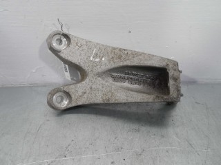 Кронштейн Audi A8 2002-2005, седан, 4E0199307