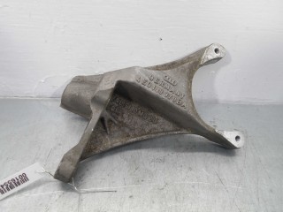 Кронштейн двигателя Audi A8 2002-2005, 4.2 л, дизель, 4E0199370BA