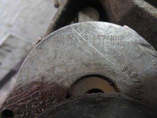 Кронштейн компрессора кондиционера, ориг. номер 55562863, Mitsubishi Pajero 1997-2004