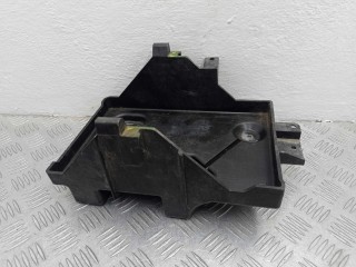 Полка аккумулятора Mazda CX7 2009-2012, внедорожник 5 дв., 20656041