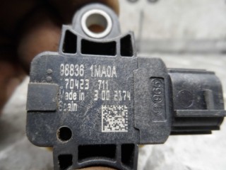 Датчик удара, ориг. номер 988361MA0A, Nissan Titan 2015-2019