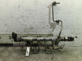 Топливная рампа Audi A4 2007-2012, 2.0 л, дизель, 03L130089Q