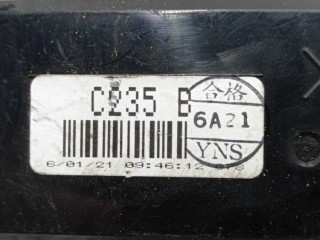 Часы, Mazda 5 2002-2009