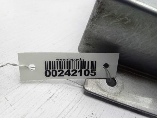 Накладка заднего правого крыла, ориг. номер 90580804, Opel Zafira 1999-2003
