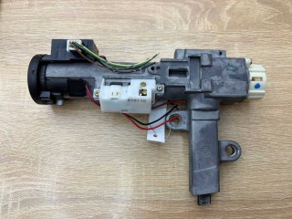 Замок зажигания Nissan Titan 2003-2007, 28590C9968