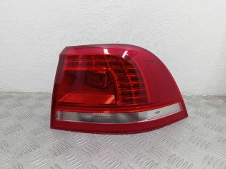 Фонарь крыла правый Volkswagen Touareg 2010-2014, 7P6945208A