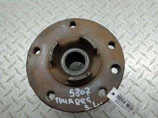 Ступица задняя левая Volkswagen Touareg 2010-2014, полный привод, 7P0501655A