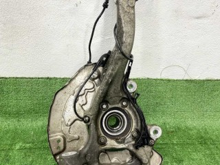 Кулак поворотный правый Mercedes GLC (X253) - 2015-2019, полный привод, A0004213520
