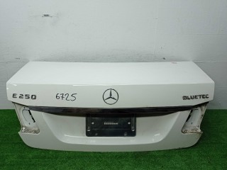 Крышка багажника Mercedes E-klasse (W212) Рестайлинг -, седан