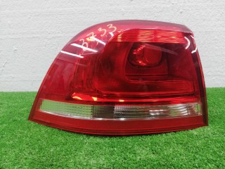 Фонарь крыла левый Volkswagen Touareg 2010-2014, 7P6945095G