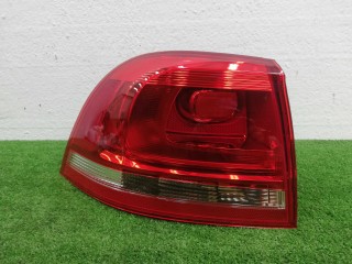 Фонарь крыла левый Volkswagen Touareg 2010-2014, 7P6945095C