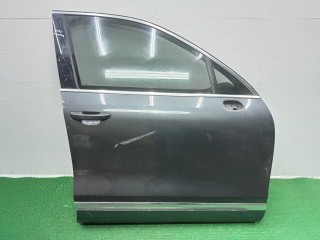 Дверь передняя правая Volkswagen Touareg 2010-2014, внедорожник 5 дв., 7P0831056