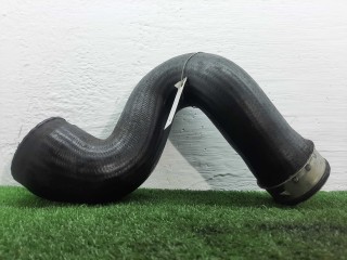 Патрубок интеркулера Volkswagen Passat 2000-2005, 1.8 л, АКПП, 3B0145834AA