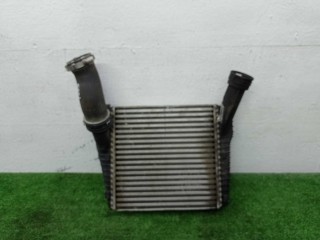Радиатор интеркулера Volkswagen Touareg 2010-2014, 3.0 л, АКПП