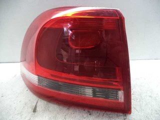Фонарь крыла левый Volkswagen Touareg 2010-2014, 7P6945095G