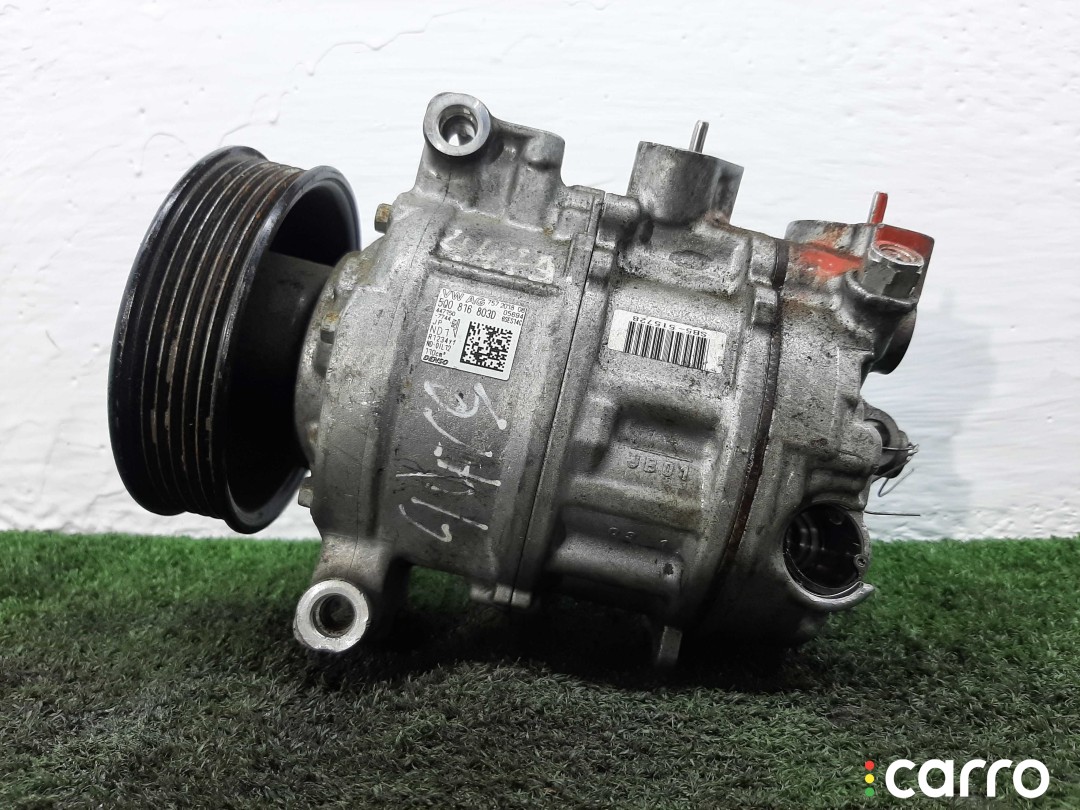 Компрессор кондиционера Audi A4 2000-2006, 1.8 л, АКПП, 5Q0816803D, фото 1