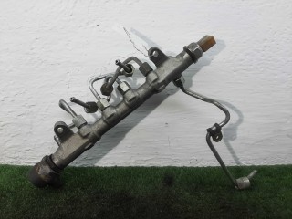 Топливная рампа Volkswagen Golf 2008-2012, 2.0 л, дизель