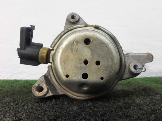 Подушка крепления КПП Audi A8 2009-2014, 4H0399152