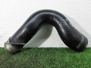 Патрубок интеркулера Volkswagen Touareg 2014-2018, 3.0 л, АКПП, 7P0145738D