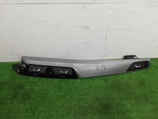 Дефлектор обдува салона BMW 5-Series G30 - 2016-2020, 5.0 л, АКПП, 9329585