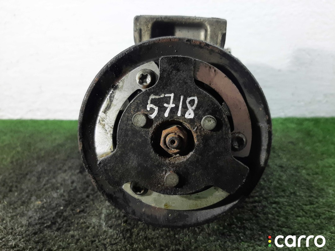 Компрессор кондиционера Audi A4 2007-2012, 2.0 л, вариатор, фото 2