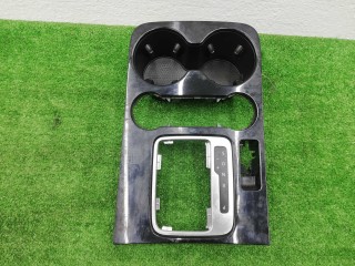 Накладка декоративная Volkswagen Touareg 2010-2014, внедорожник 5 дв., левый руль, 7P1863212A41