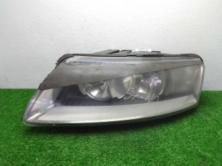 Фара левая Audi A6 2004-2008