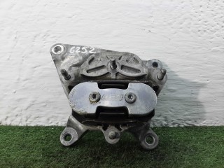 Подушка крепления КПП Audi S5 2016-2019, 8W0399156