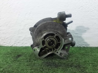 Насос вакуумный Volkswagen T5 2002-2009, 2.5 л, дизель, 070145209J
