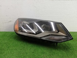 Фара правая Volkswagen Touareg 2010-2014, 7P1941752