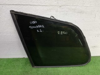 Стекло кузовное левое Volkswagen Touareg 2010-2014, внедорожник 5 дв., левый руль