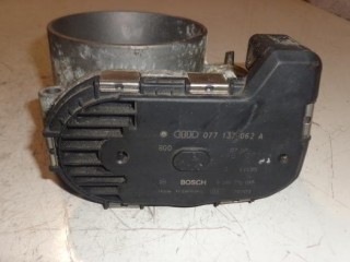 Заслонка дроссельная Audi A8 2005-2007, 4.2 л, бензин, 077133062A